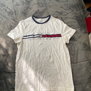 Tommy Hilfiger t shirt